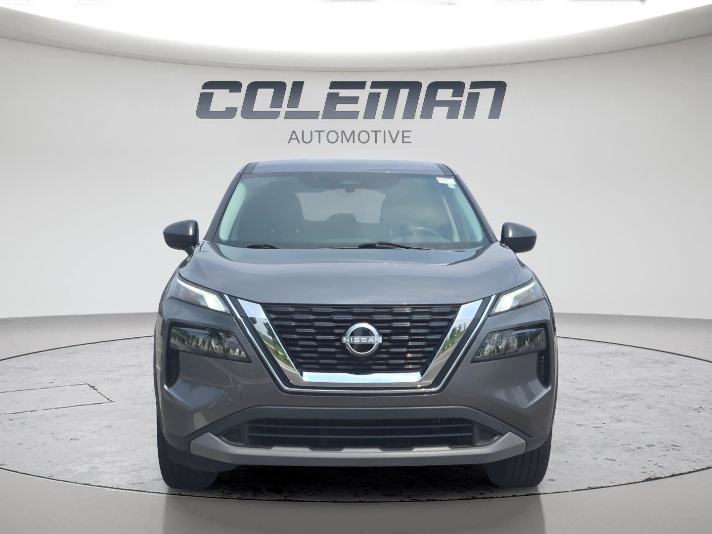 Used 2023 Nissan Rogue S FWD image 2