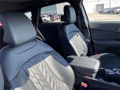 Used 2023 Kia Sportage X-Line w/ X-Line Premium Package image 18