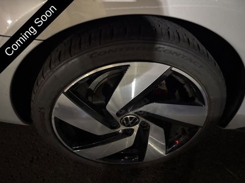 Used 2013 Volkswagen Jetta GLI image 20