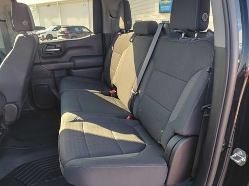 Used 2021 Chevrolet Silverado 1500 LT AWD/4WD image 11