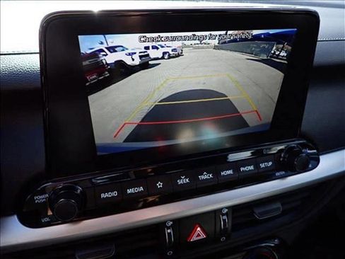 Used 2019 Kia Forte LXS image 18