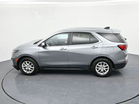 Used 2024 Chevrolet Equinox LT image 18