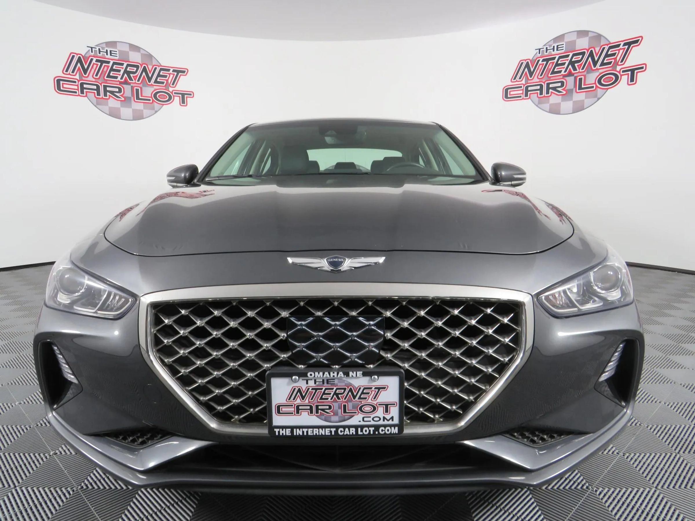 Used 2019 Genesis G70 2.0T Advanced AWD/4WD image 2