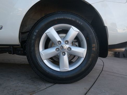 Used 2013 Nissan Rogue S w/ Special Edition Pkg image 36