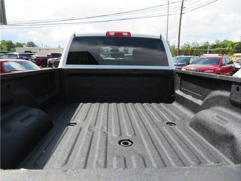 Used 2021 RAM 3500 Big Horn w/ Level 1 Equipment Group AWD/4WD image 3