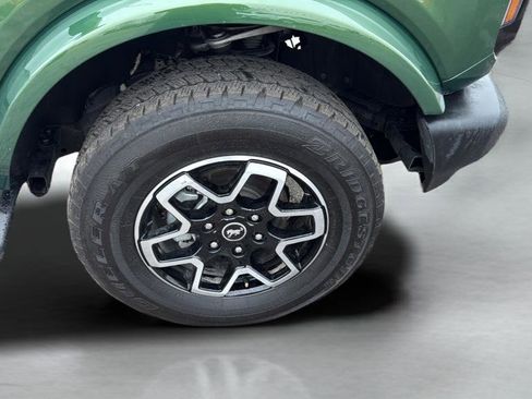 Certified 2025 Ford Bronco Outer Banks AWD/4WD image 42
