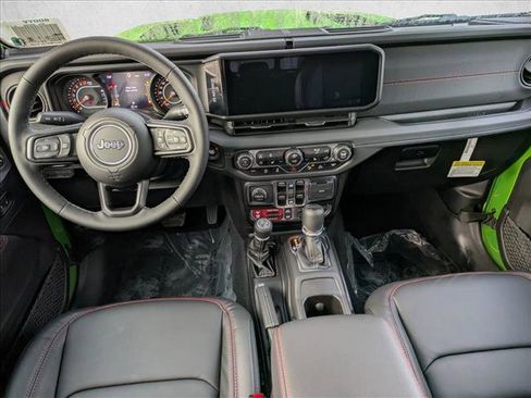 New 2025 Jeep Gladiator Rubicon image 10