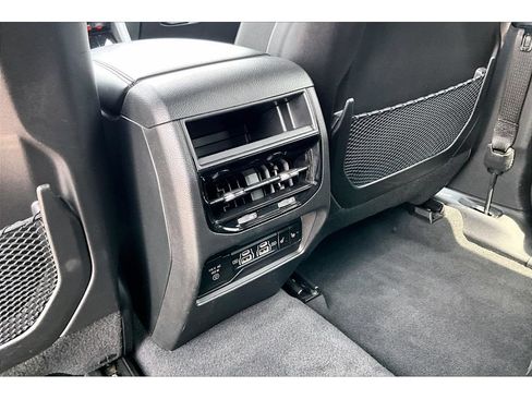 Used 2024 Jeep Grand Cherokee Limited 4xe AWD/4WD image 13