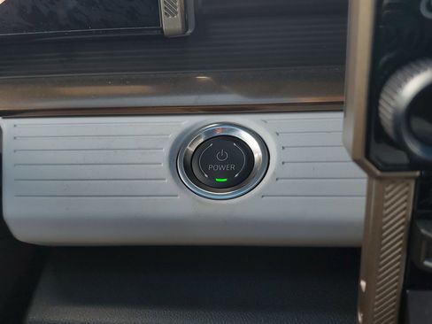 New 2025 GMC Hummer EV 2X image 30