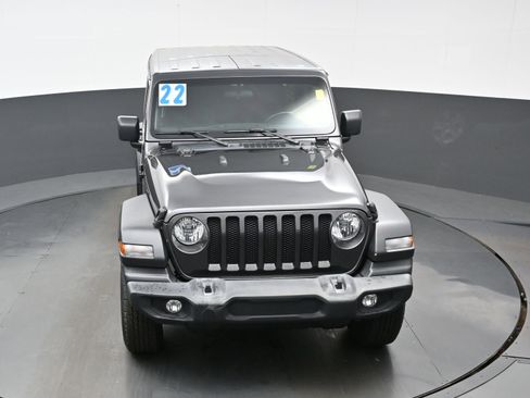 Used 2022 Jeep Wrangler Unlimited Sport image 39