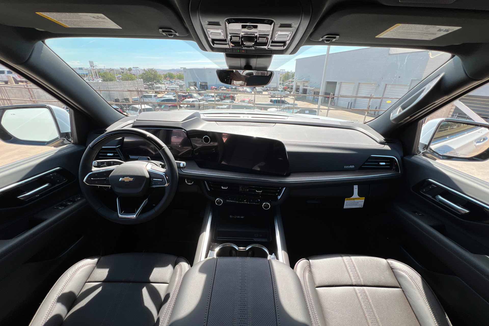 New 2026 Chevrolet Suburban High Country AWD/4WD image 10