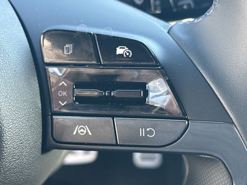 New 2026 Hyundai Elantra Sport FWD image 24