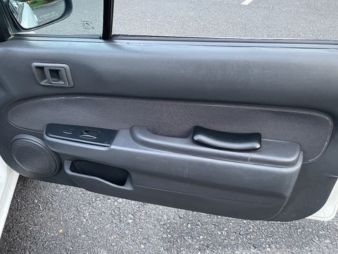 Used 1997 Toyota Paseo Convertible FWD image 30