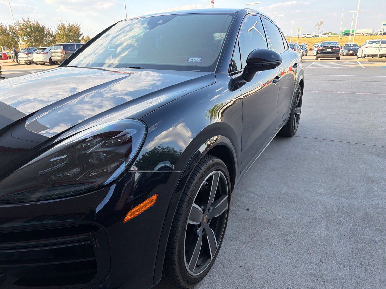 Used 2021 Porsche Cayenne Turbo AWD/4WD image 1