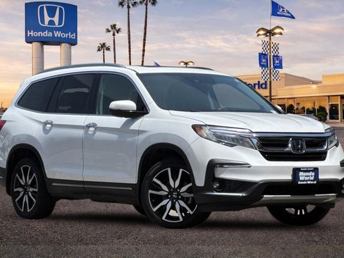 Used 2020 Honda Pilot Touring image 2