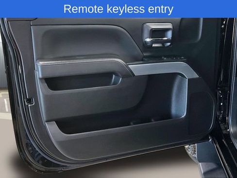 Used 2018 Chevrolet Silverado 1500 LT w/ LT Convenience Package image 20