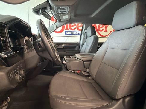 Used 2025 Chevrolet Silverado 1500 LT image 14