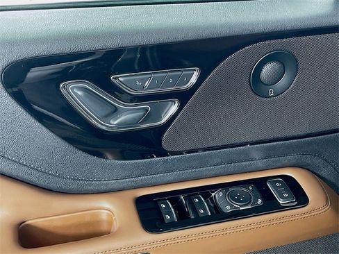 Used 2022 Lincoln Aviator Reserve w/ Elements Package Plus image 19