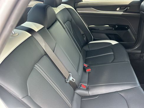 Used 2025 Kia K5 GT-Line w/ GT-Line Premium Package FWD image 14