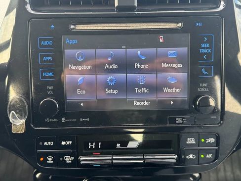 Used 2016 Toyota Prius Three Touring image 16