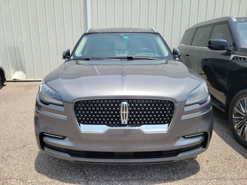 Used 2022 Lincoln Aviator Reserve w/ Equipment Group 201A RWD image 2