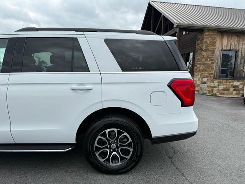 Used 2023 Ford Expedition XLT AWD/4WD image 40