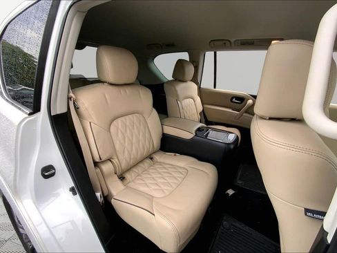 Used 2023 Nissan Armada Platinum w/ Captain's Chairs Package AWD/4WD image 17