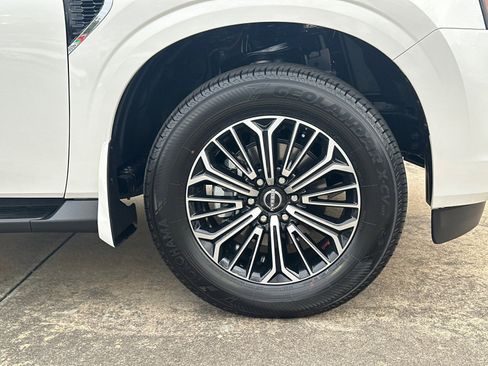 New 2026 Nissan Armada SL image 12