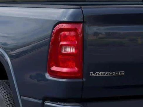New 2026 RAM 1500 Laramie AWD/4WD image 30
