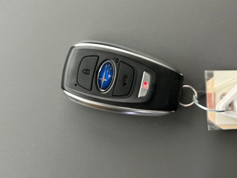 New 2026 Subaru Crosstrek 2.5i Limited w/ Crosstrek Mirror Package image 29