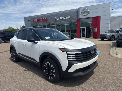 New 2026 Nissan Kicks SV w/ SV Premium Package AWD/4WD image 1