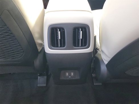 Used 2022 Hyundai Tucson Limited w/ Cargo Package image 13