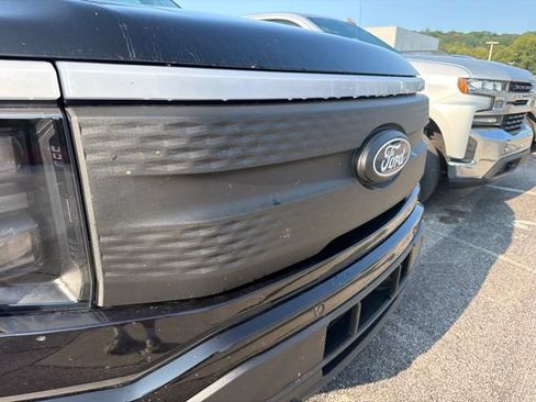 Used 2024 Ford F150 Lightning Flash AWD/4WD image 8