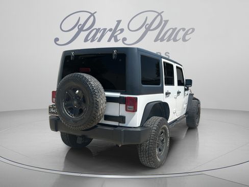 Used 2011 Jeep Wrangler Unlimited Sport w/ Connectivity Group AWD/4WD image 5