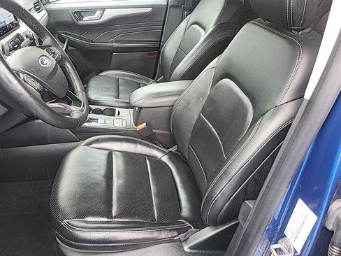 Used 2022 Ford Escape SEL AWD/4WD image 2