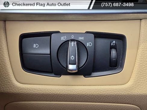 Used 2014 BMW 328d xDrive Sedan AWD/4WD image 24