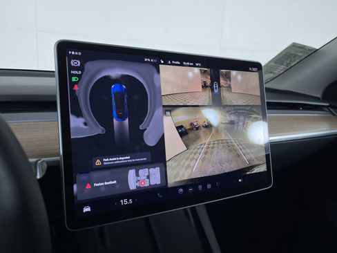 Used 2024 Tesla Model Y Long Range image 18