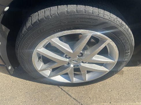 Used 2012 Ford Fusion SEL image 8