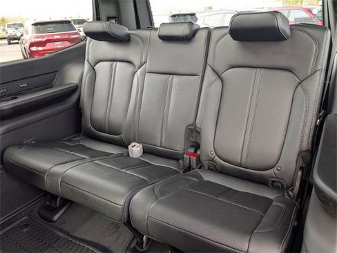 New 2025 Jeep Wagoneer Series II image 31