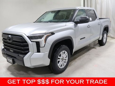 New 2026 Toyota Tundra SR5 AWD/4WD image 3