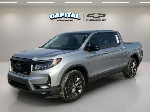 Used 2022 Honda Ridgeline Sport image 1