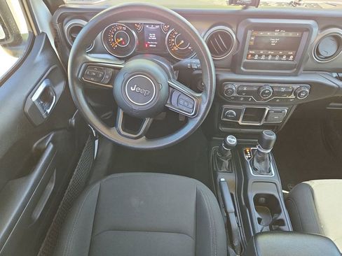 Used 2023 Jeep Gladiator Sport image 26