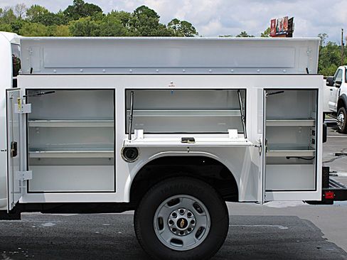 Used 2025 Chevrolet Silverado 2500 W/T w/ WT Convenience Package RWD image 8