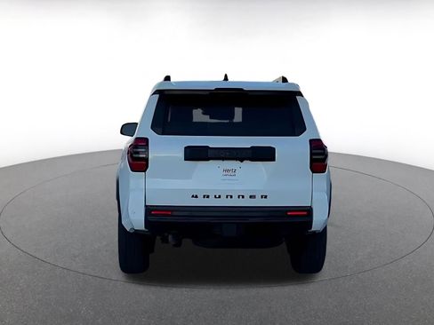 Used 2025 Toyota 4Runner TRD Off Road image 12