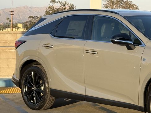 New 2026 Lexus RX 350 F Sport image 5