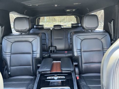 Used 2021 Lincoln Navigator L Reserve image 5