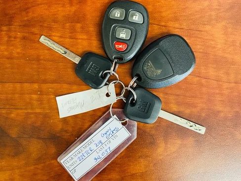 Used 2018 Chevrolet Express 2500 Extended w/ Driver Convenience Package image 26