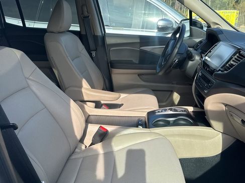 Used 2023 Honda Ridgeline RTL-E image 13