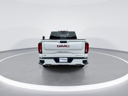 Used 2024 GMC Sierra 1500 Denali w/ Denali Reserve Package AWD/4WD image 8