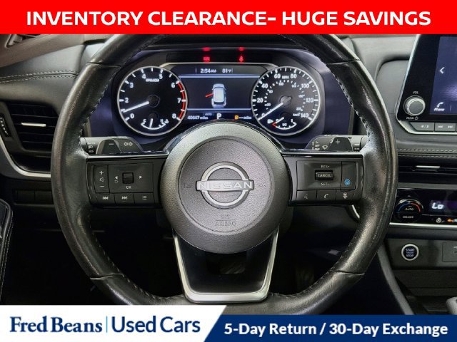 Certified 2023 Nissan Rogue SV w/ SV Premium B Package AWD/4WD image 16
